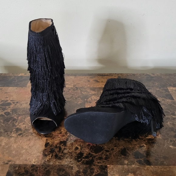 Booties - Picture 4 of 6